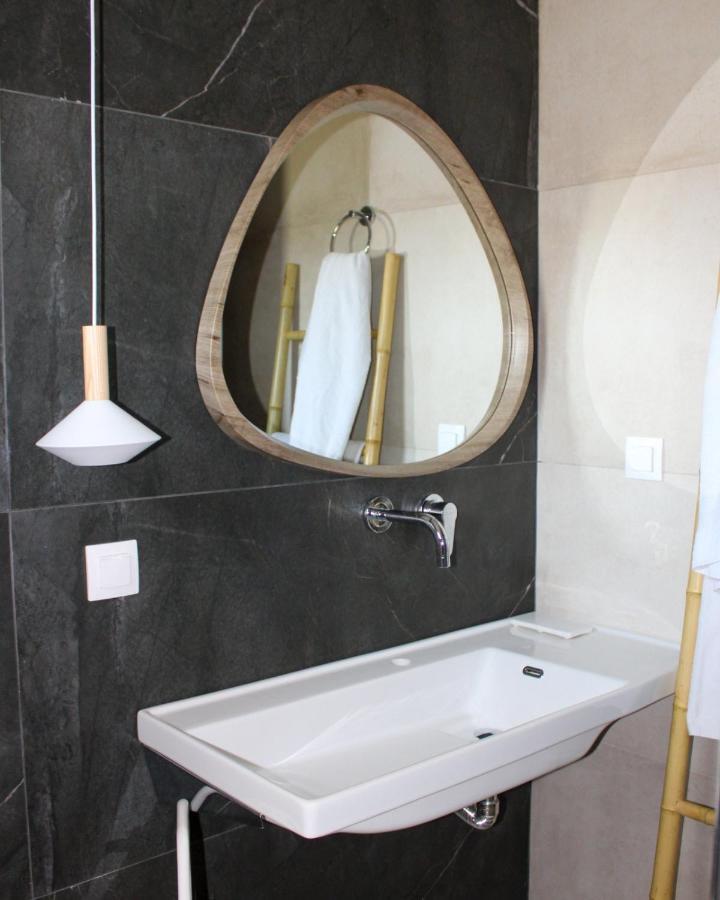 Agali Supreme Hospitality And Comfort Afytos Esterno foto