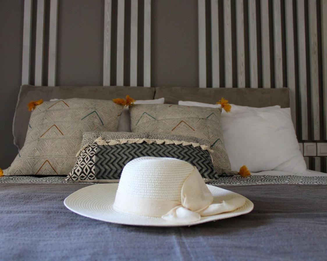 Agali Supreme Hospitality And Comfort Afytos Esterno foto