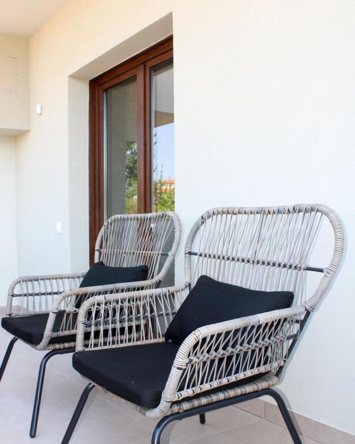 Agali Supreme Hospitality And Comfort Afytos Esterno foto