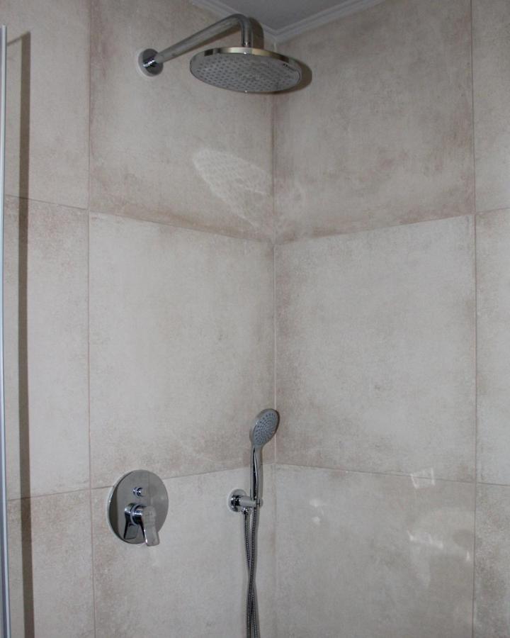 Agali Supreme Hospitality And Comfort Afytos Esterno foto