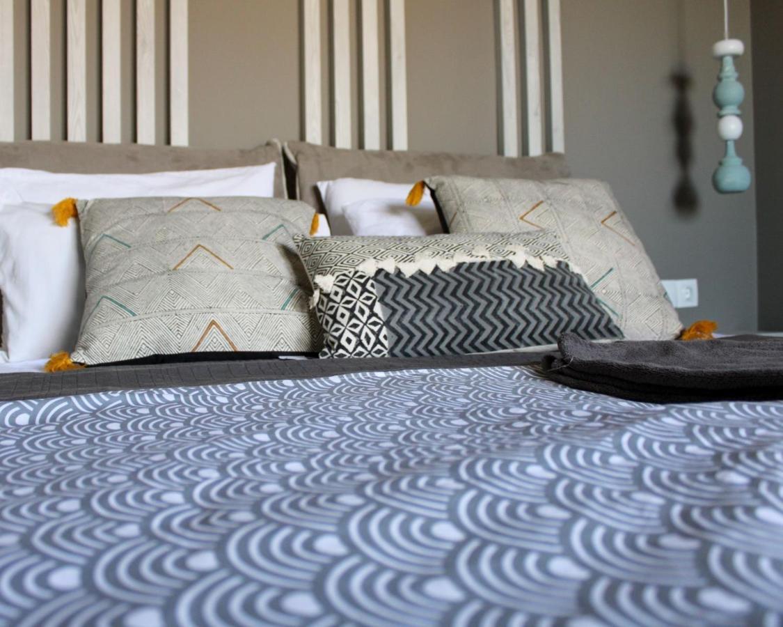 Agali Supreme Hospitality And Comfort Afytos Esterno foto