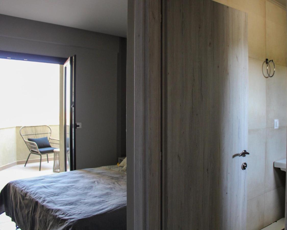 Agali Supreme Hospitality And Comfort Afytos Esterno foto